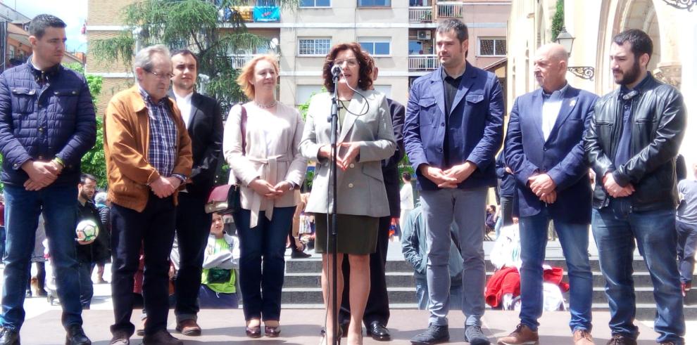 María Victoria Broto asiste al XIII Encuentro de Tambores y Bombos de Aragón en Cerdanyola del Vallés