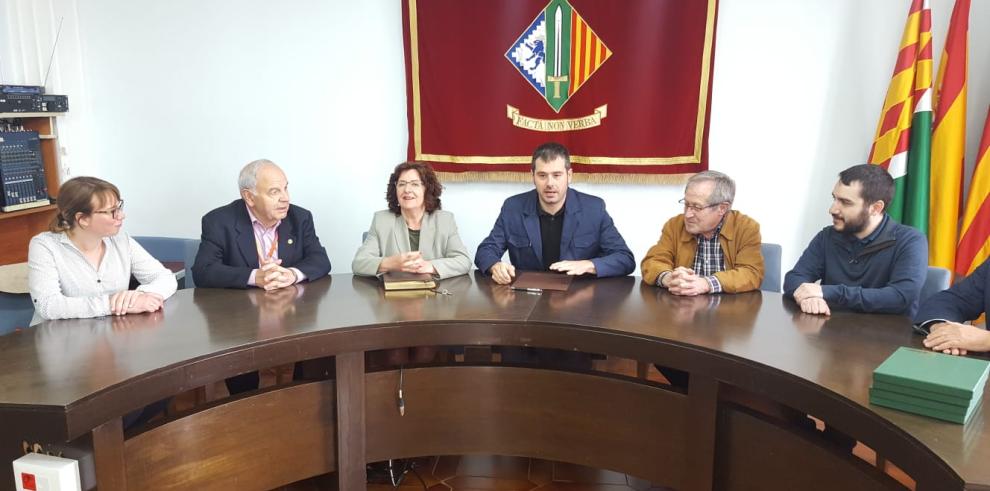 María Victoria Broto asiste al XIII Encuentro de Tambores y Bombos de Aragón en Cerdanyola del Vallés