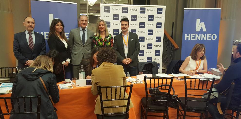 Pilar Alegría visita “Kühnel Talent Day” que reúne a empresas con jóvenes en busca de empleo