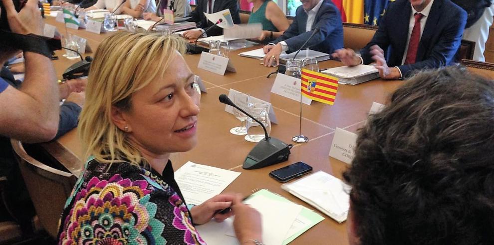 Teresa Ribera acepta la invitación de Aragón a visitar las cuencas mineras para conocer su realidad socio-económica