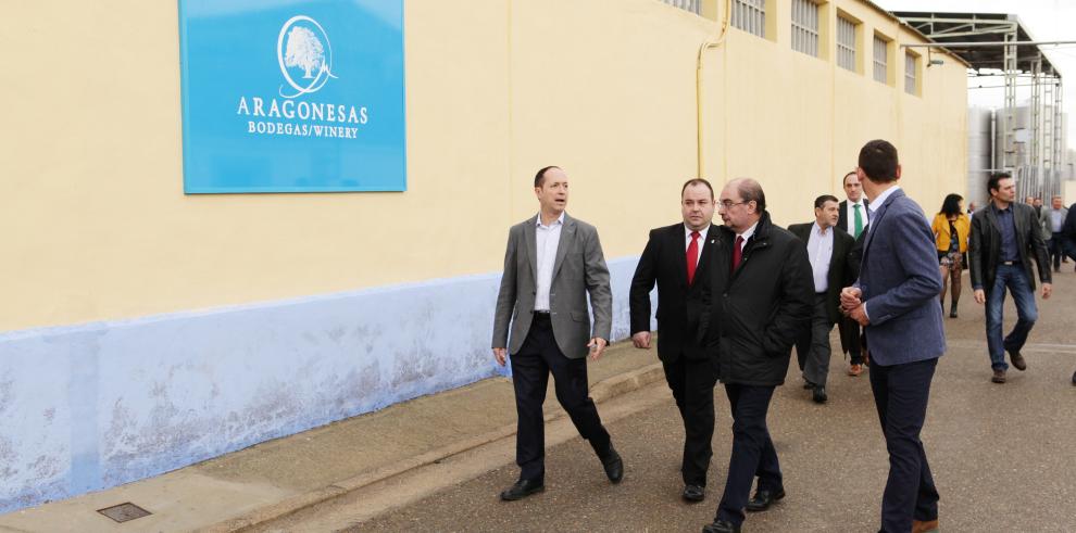 El Presidente de Aragón inaugura la nueva almazara de la Cooperativa de Magallón que permitirá doblar su producción