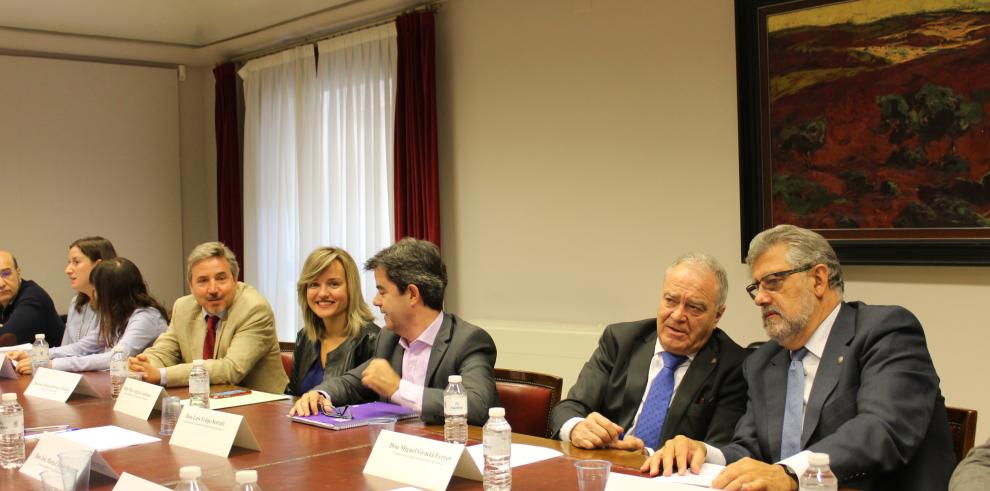 Universidad de Zaragoza y Ayuntamiento de Huesca siguen avanzando en el futuro del Seminario