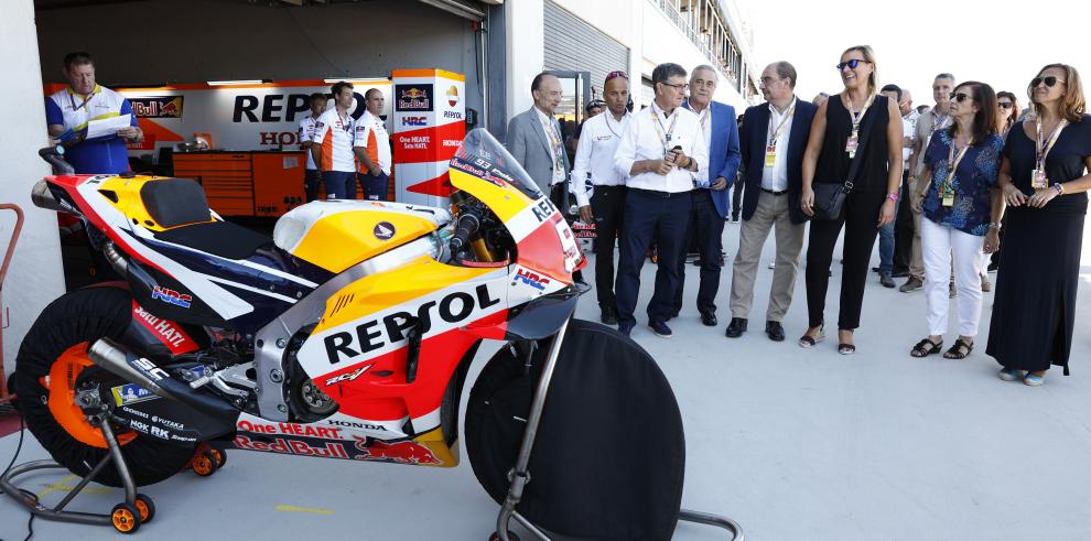 Lambán subraya la pujuanza y buena salud del Gran Premio del mundial de Moto GP en Alcañiz en su novena edición, ganada por Marc Márquez