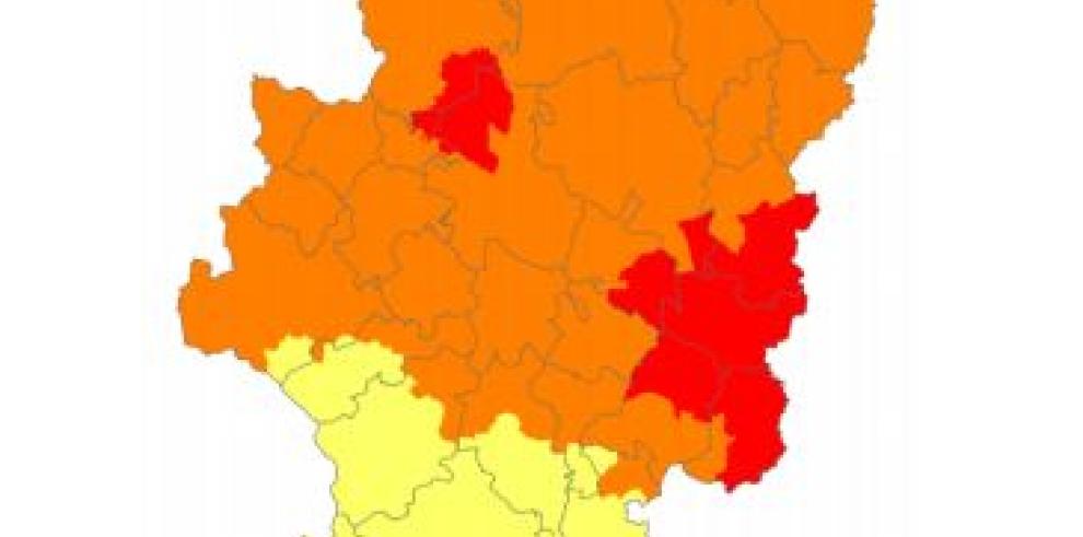 Prealerta roja de incendios en Bajo Ebro Forestal, Muela de Zuera y Puertos de Beceite