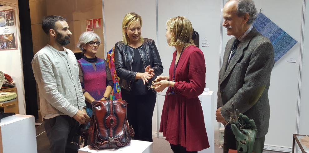 Taller Coiraxe y Lume Vidrio, ganadores de los premios de la Feria de Artesanía