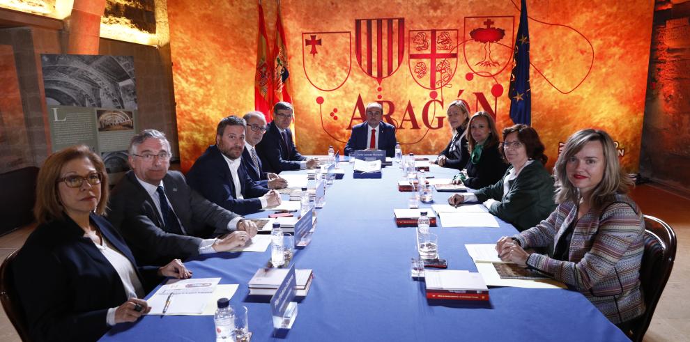 El presidente del Gobierno de Aragón denuncia la manipulación de la Generalitat con los bienes de Sijena para la “alienación colectiva” de independentistas