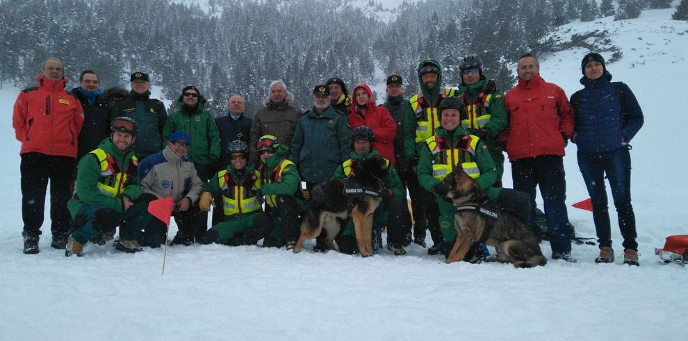 El Gobierno de Aragón reconoce y comparte el esfuerzo de la Guardia Civil en los rescates de montaña