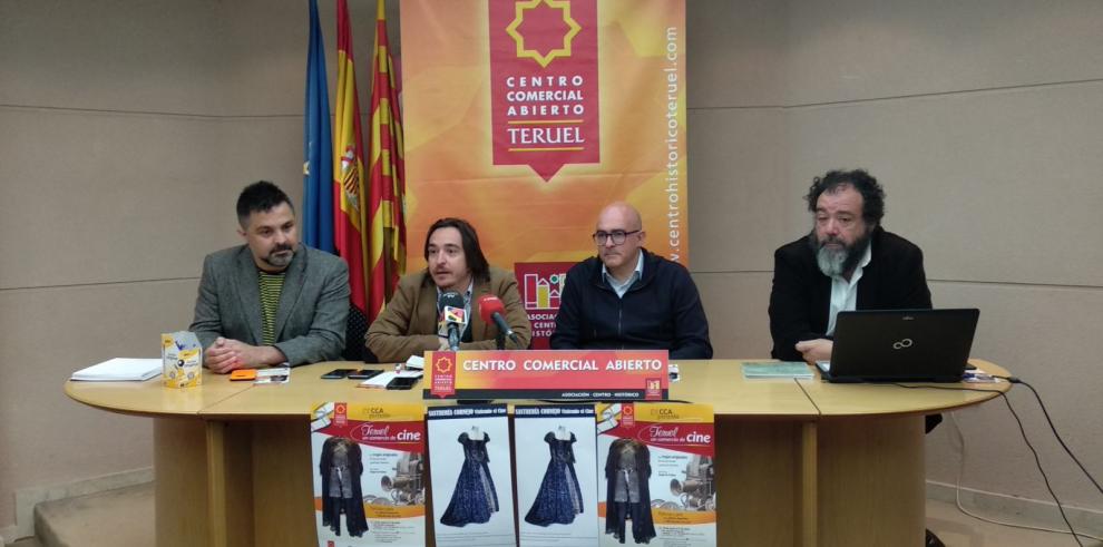 Los trajes de Juegos de Tronos, Vikingos, Reina Margot o Gladiator vestirán los comercios de Teruel a partir del jueves