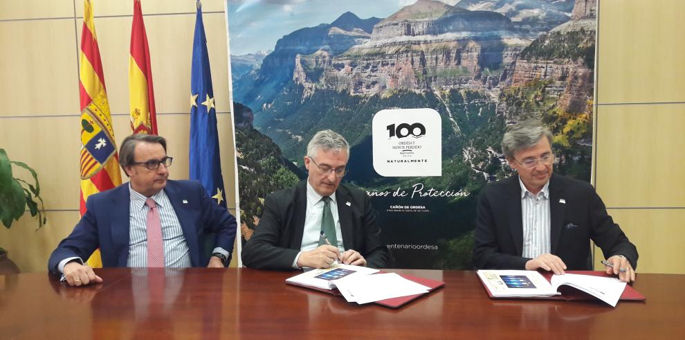 El Acuario de Zaragoza muestra su compromiso con la sostenibilidad y se adhiere al centenario del Parque Nacional de Ordesa y Monteperdido