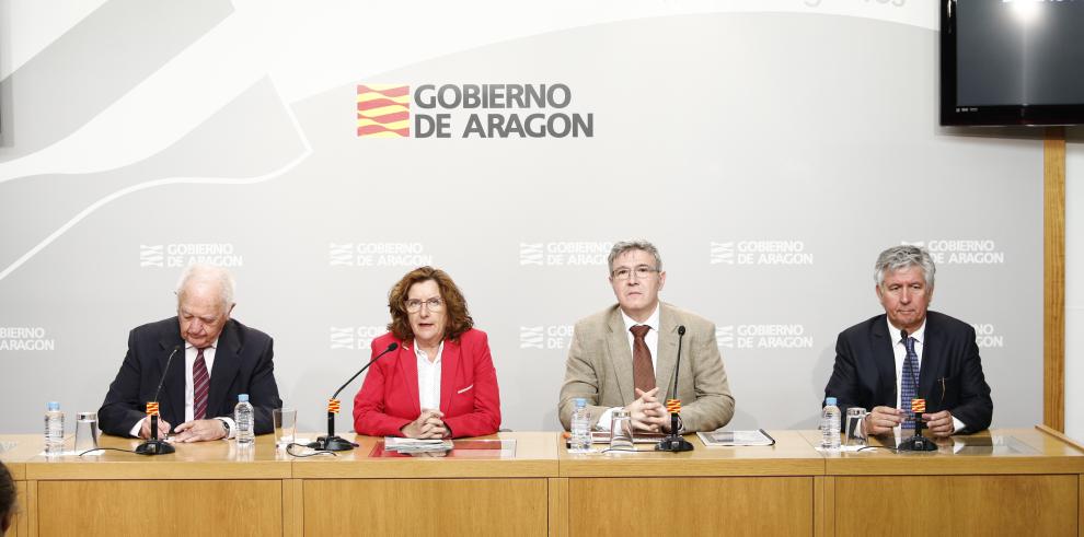 El Gobierno de Aragón diseña una estrategia para la atención a los mayores que implicará a todo el sistema público de servicios sociales, al sanitario y a entidades