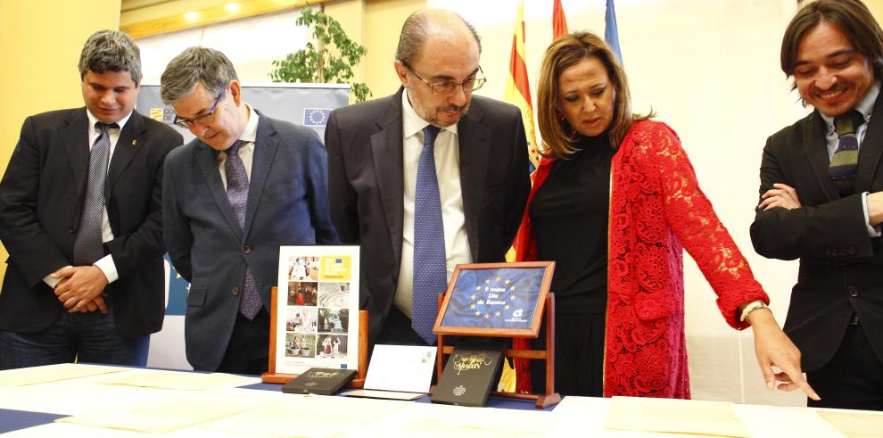 Lambán avanza la constitución de un archivo virtual de Sijena que reunirá toda la documentación de Aragón vinculada con la Corona de Aragón