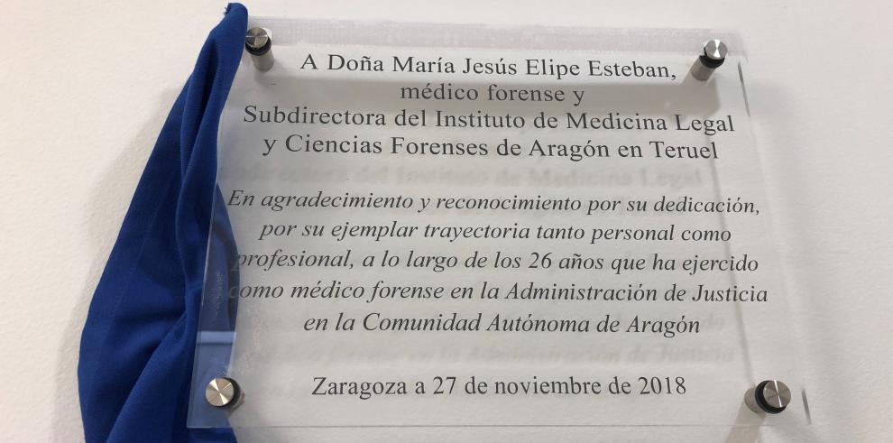 Guillén: “La memoria de María Jesús Elipe es un estímulo para seguir mejorando la medicina forense en Teruel”