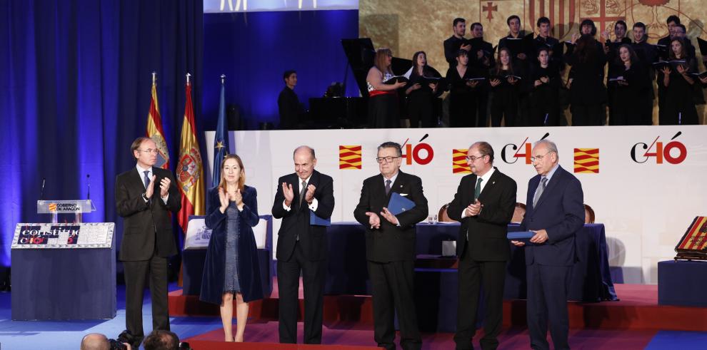 Aragón rinde homenaje al espíritu de consenso que ha permitido 40 años de democracia y avances sociales