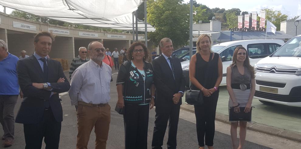 La consejera Gastón destaca en la Feria de Barbastro el empuje exportador del sector agroalimentario aragonés con un crecimiento anual del 12%