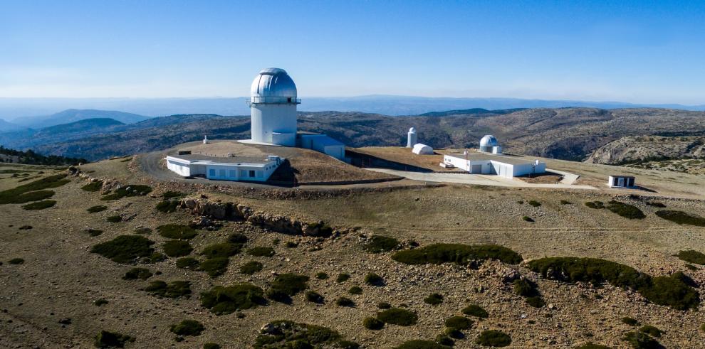 Publicados los primeros resultados de J-PLUS, el cartografiado del cielo que se realiza desde el Observatorio Astrofísico de Javalambre (Teruel)