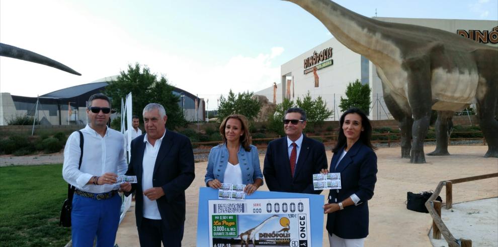 Dinópolis protagoniza 5,5 millones de cupones de la ONCE que viajan al Jurásico  