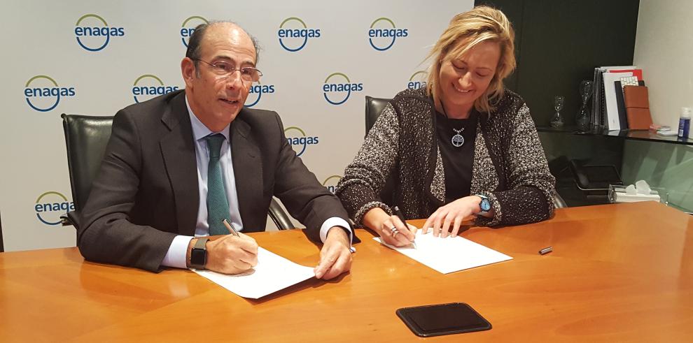 Gastón y el consejero delegado de Enagás firman un acuerdo para el desarrollo de proyectos a partir de gases renovables