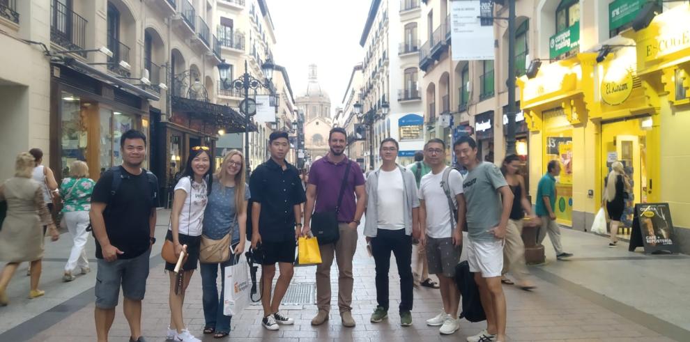 Periodistas chinos participan en un Viaje de Familiarización por diversos puntos de Aragón