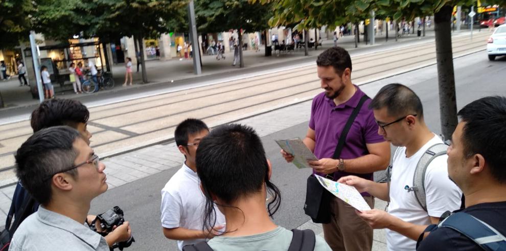 Periodistas chinos participan en un Viaje de Familiarización por diversos puntos de Aragón