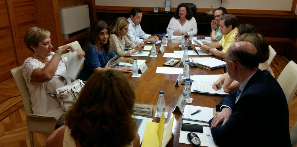 La Comisión Mixta Gobierno de Aragón-Secretarios Judiciales acuerda reforzar su colaboración para avanzar en las mejoras de la Justicia