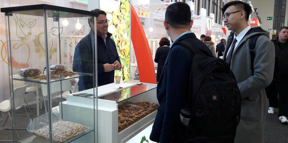 Los productores aragoneses exponen el potencial hortofrutícola de la región en el escaparate mundial de Fruit Logistica