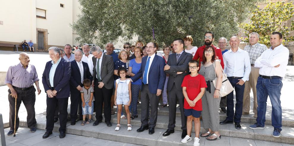 El Presidente de Aragón inaugura la incubadora más moderna del sur de Europa en San Esteban de Litera