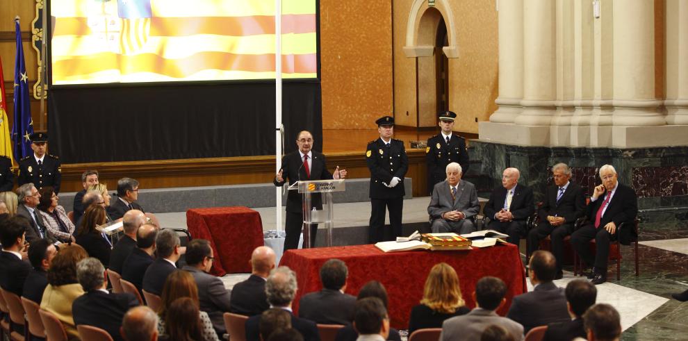 Acto simbólico para celebrar el 40 aniversario de la Diputación General de Aragón