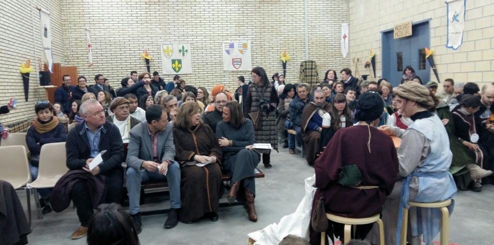 El colegio de educación especial La Arboleda celebra sus propias Bodas de Isabel