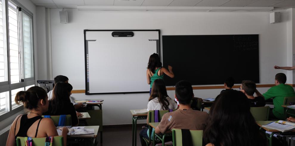 Casi 600 alumnos aragoneses participarán este curso en la segunda edición de “Finanzas para jóvenes” en Aragón 