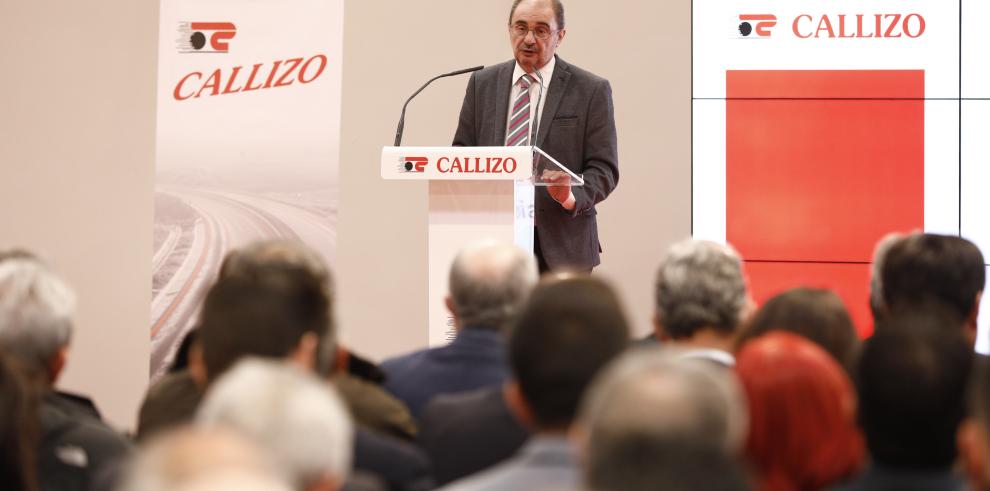 Lambán inaugura la ampliación de las instalaciones de Transportes Callizo que abre una nueva planta en la Plataforma Logística PLHUS de Huesca