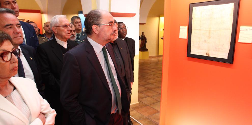 El presidente Javier Lambán inaugura la restauración parcial de la iglesia cistenciense y una exposición de bienes dispersos