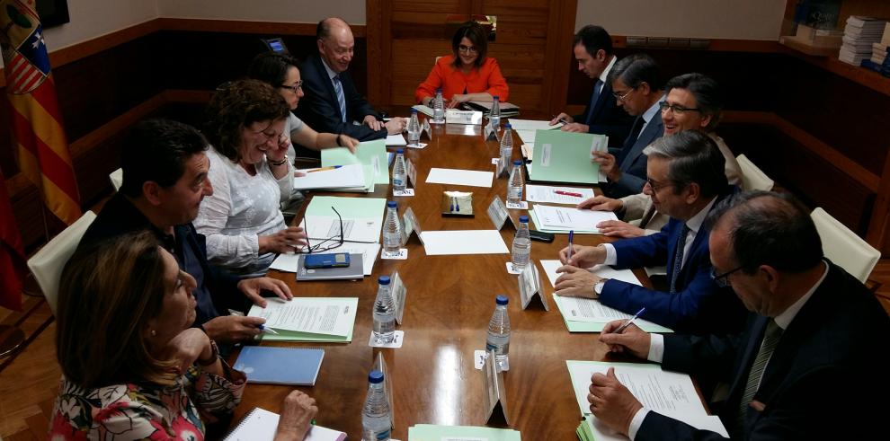 La Comisión Mixta Gobierno de Aragón-Ministerio Fiscal constata el avance de la Oficina Fiscal  