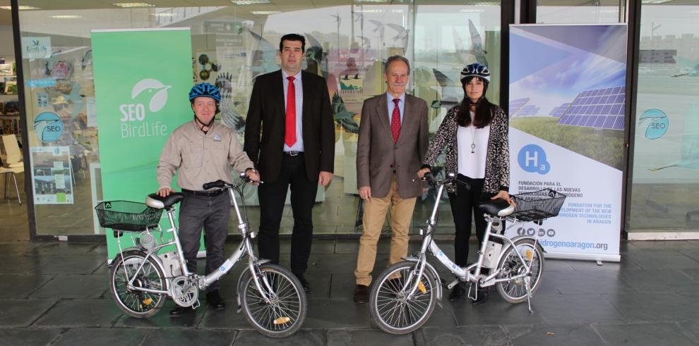 La Fundación Hidrógeno Aragón cede bicicletas eléctricas a SEO/BirdLife para fomentar la movilidad sostenible en Zaragoza