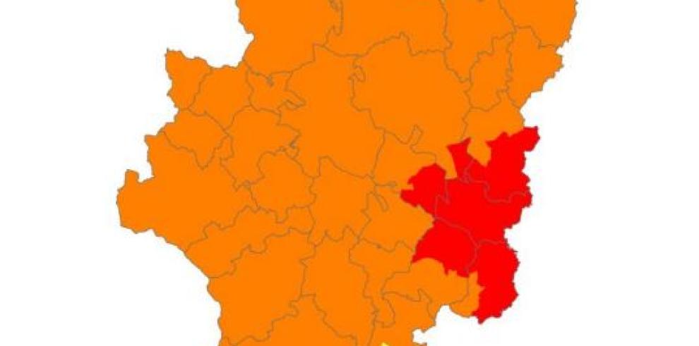 Prealerta roja por riesgo de incendios forestales en Bajo Ebro y Puertos de Beceite