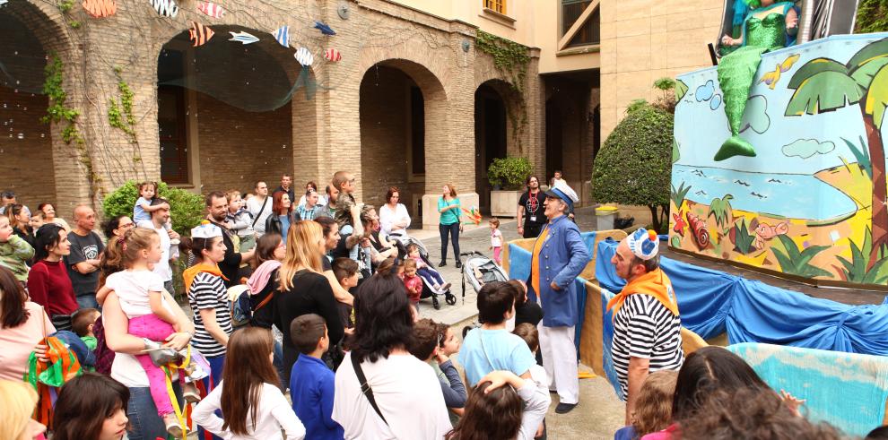 Más de personas han visitado el Pignatelli la primera tarde de puertas abiertas por el Día de Aragón