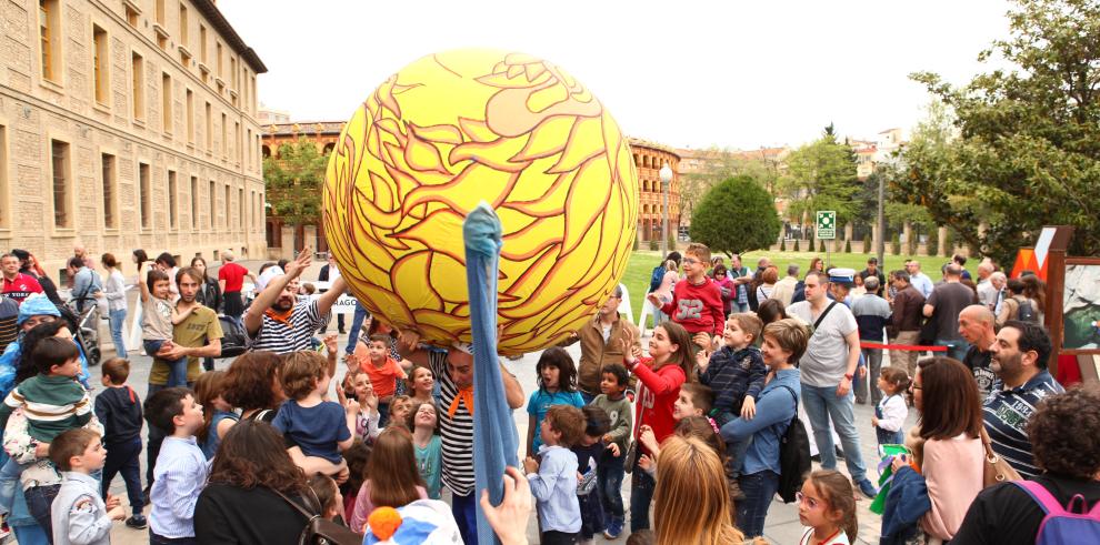 Más de personas han visitado el Pignatelli la primera tarde de puertas abiertas por el Día de Aragón