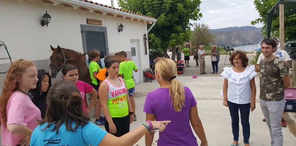 Más de 200 chicos y chicas participan en los campamentos de verano del IAJ en Aragón 