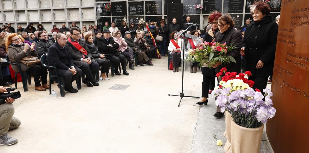 El Presidente de Aragón participa en el homenaje de 207 fusilados y represaliados durante el franquismo en Zuera y en la inauguración del memorial