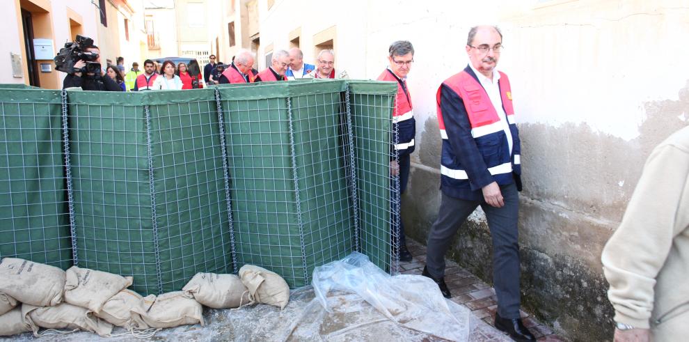 Lambán descarta “por el momento” la evacuación de ningún municipio