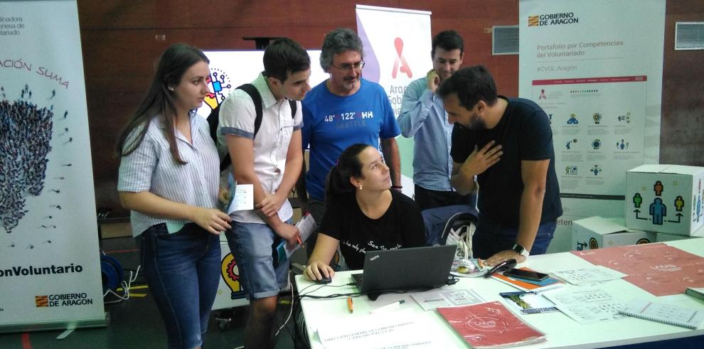 El Gobierno de Aragón presente en la I Feria de Voluntariado en la Universidad de Zaragoza