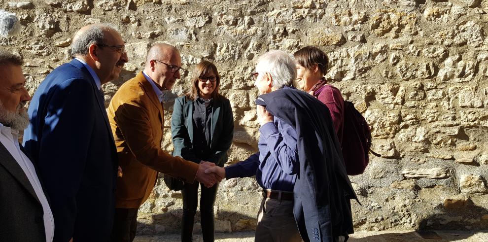 Ken Loach se reencuentra en Mirambel con el elenco y las localizaciones de su aclamada película “Tierra y libertad” (INCLUYE UN PÁRRAFO EMBARGADO)