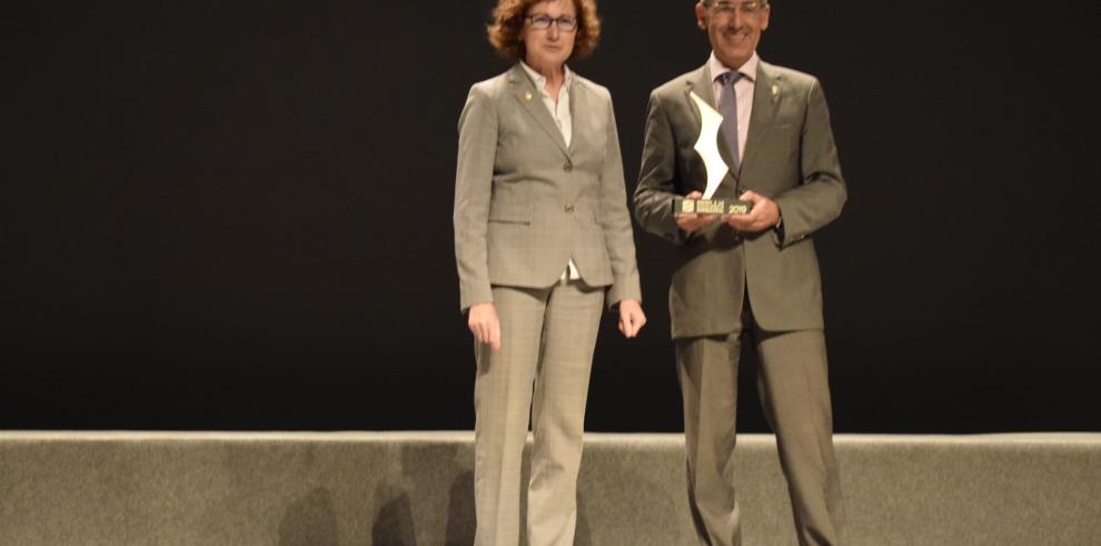 Aliaga destaca en el Foro de la Excelencia “el papel de las empresas en la sociedad aragonesa”