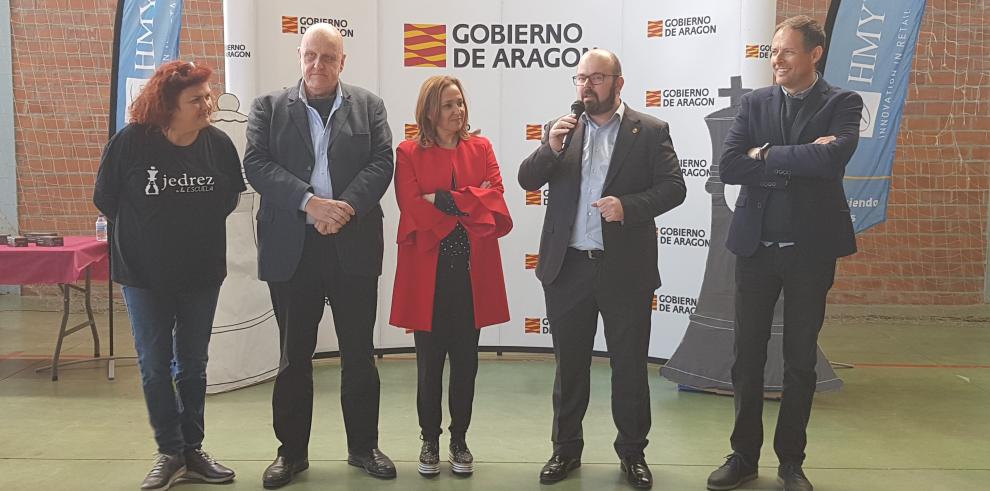 Mil alumnos aragoneses se dan cita en Cariñena en la jornada de ajedrez en la escuela