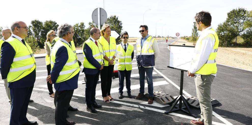 La inminente apertura de un vial acerca la plataforma logística a la ciudad y la salida a la autovía 