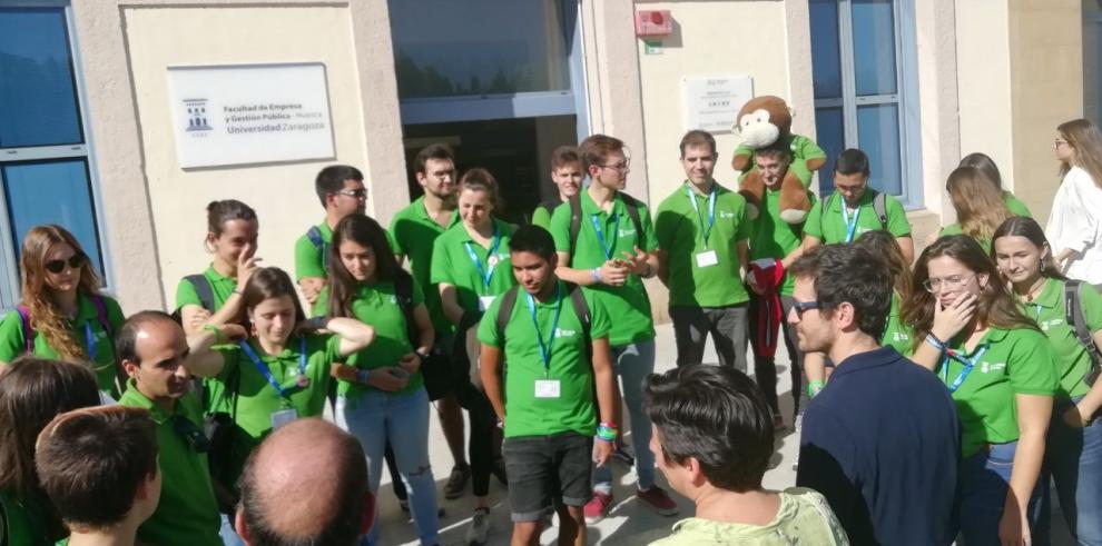 El Gobierno de Aragón muestra su apoyo a la Caravana Universitaria por el Clima