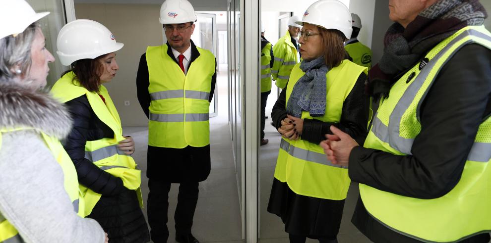 Lambán visita las obras de las nuevas instalaciones del Centro de Rehabilitación Psicosocial Nuestra Señora del Pilar, que encaran la recta final