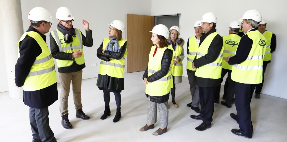 Lambán visita las obras de las nuevas instalaciones del Centro de Rehabilitación Psicosocial Nuestra Señora del Pilar, que encaran la recta final