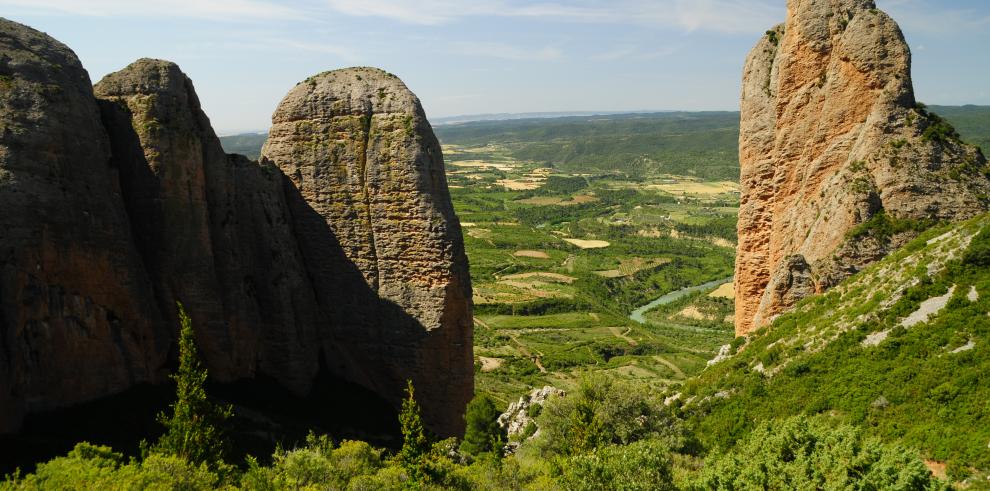  El Gobierno de Aragón trabaja en la elaboración de un Plan Rector de Uso y Gestión de los Mallos de Riglos, Agüero y Peña Rueba