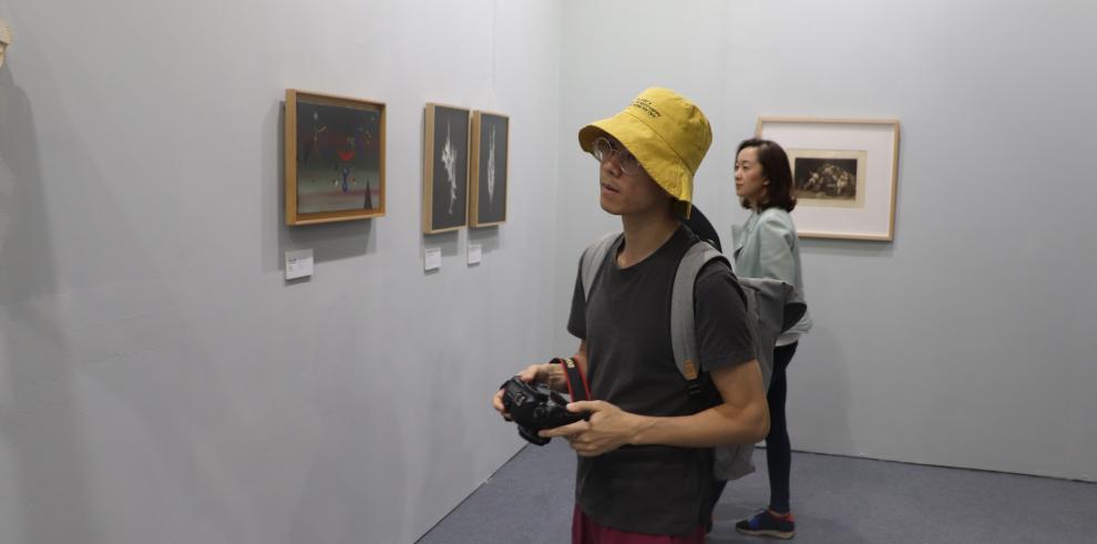 El pasado y el presente del arte aragonés dialogan en Art Beijing con 'Poéticas Surrealistas'