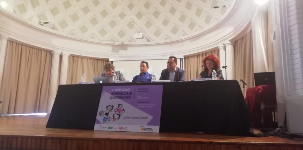 Más de 150 docentes participan en Zaragoza en un foro nacional sobre aprendizaje cooperativo